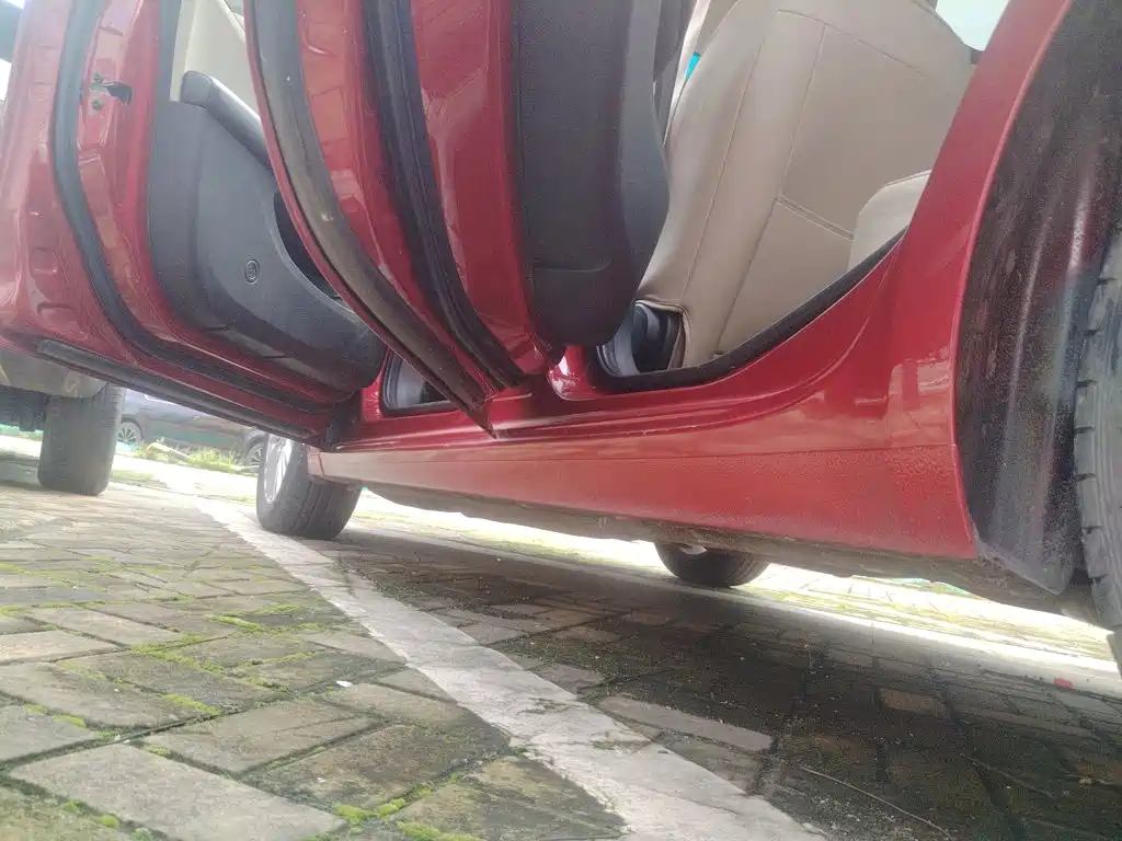 Buick Excelle 2015 — фото 22