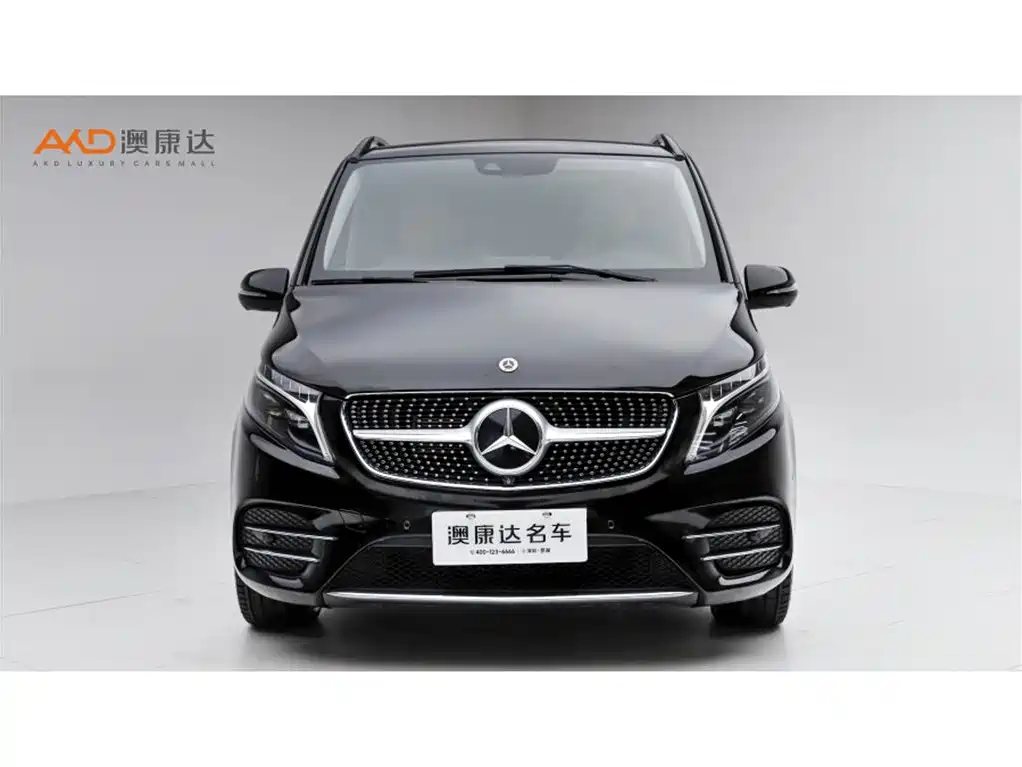 Mercedes-Benz V-Class 2023 — фото 2