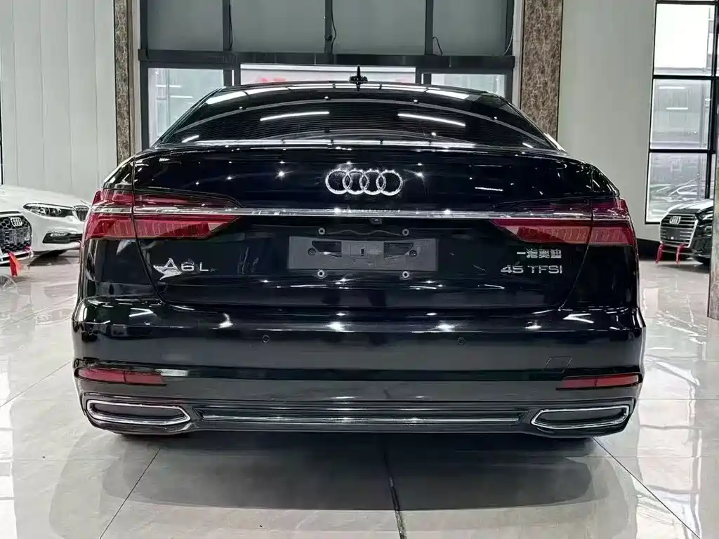 Audi A6L 2020