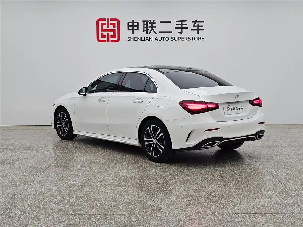 Mercedes-Benz A-Class 2023 — фото 3