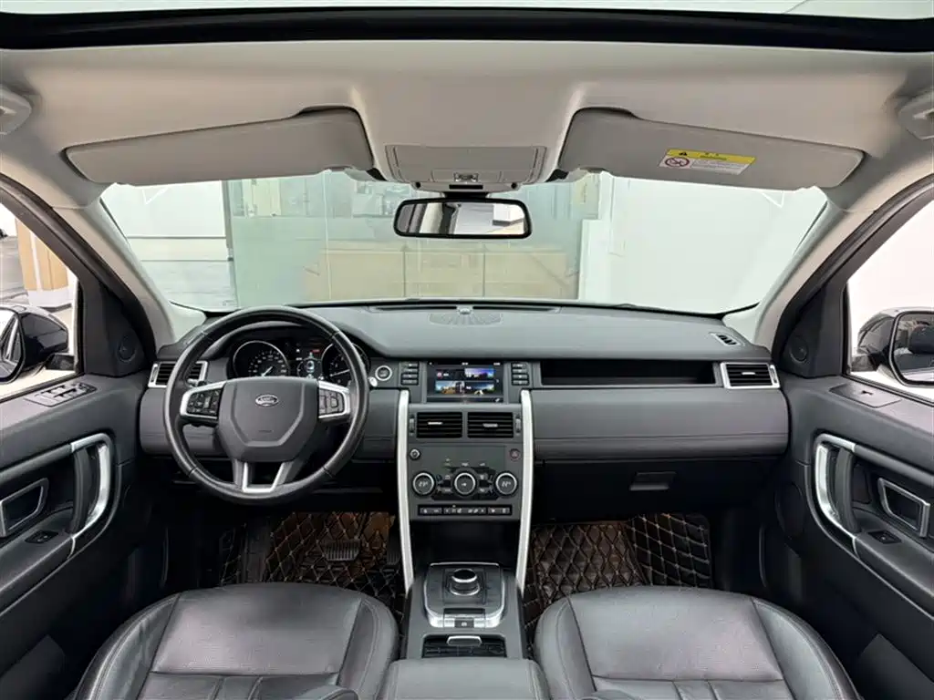 Land Rover Discovery Sport 2019 — фото 13