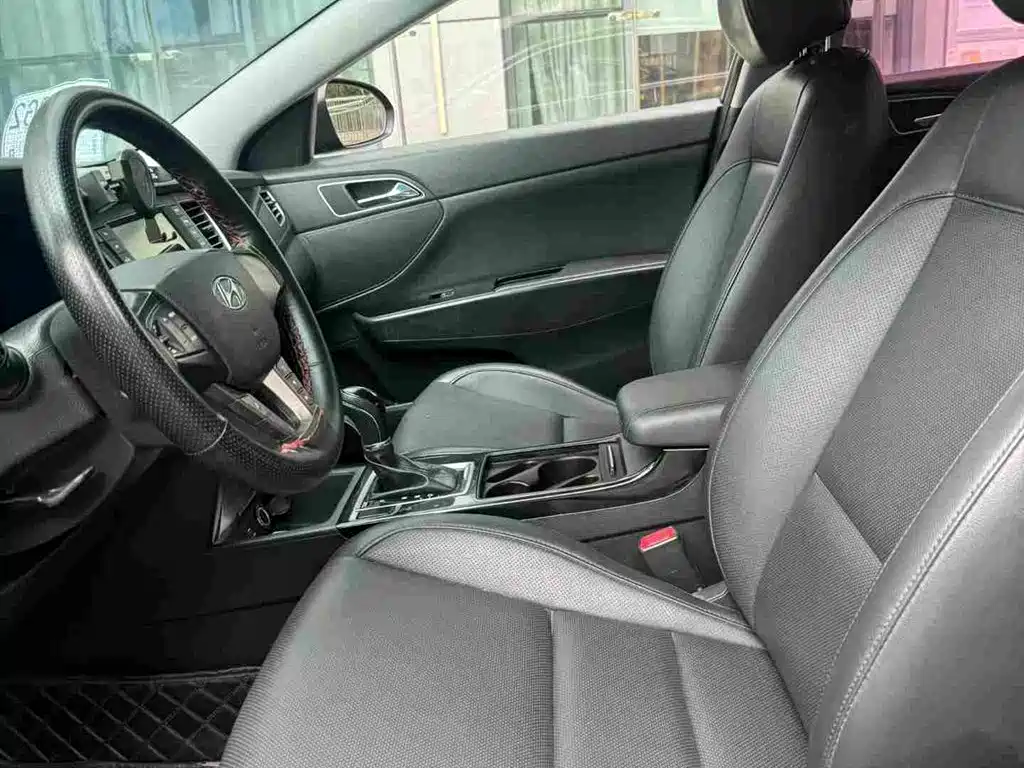 Hyundai Mistra 2016 — фото 9