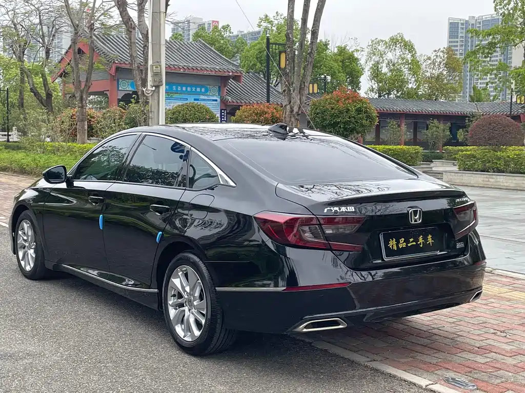 Honda Accord 2020 — фото 12