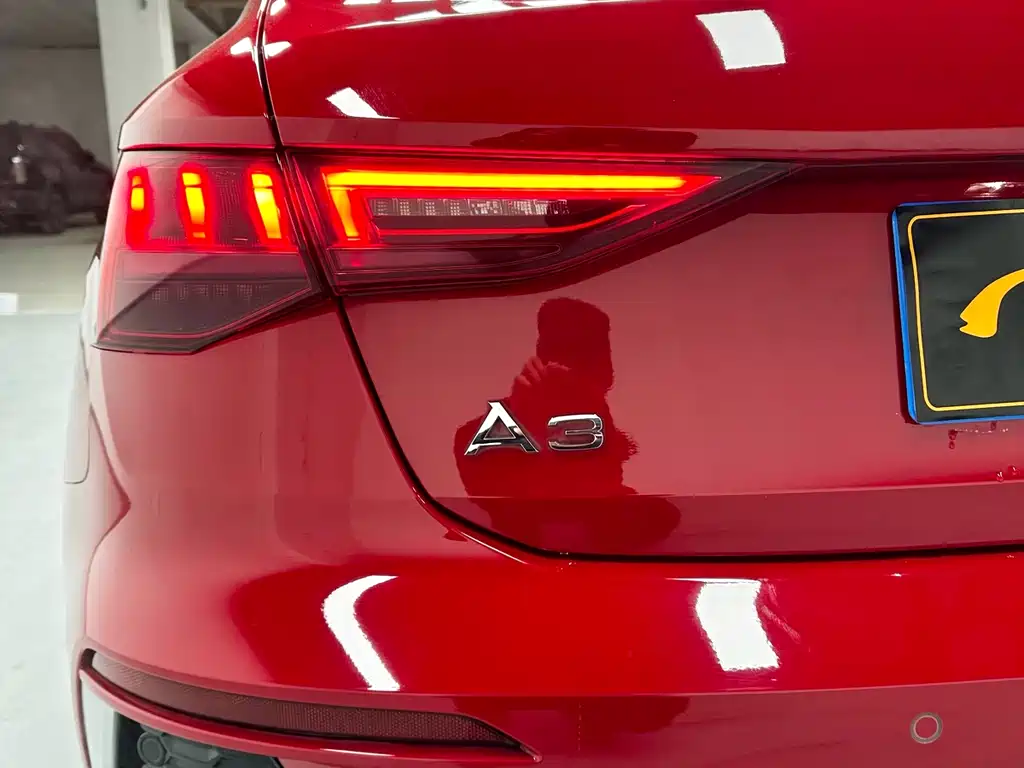 Audi A3 2022 — фото 21