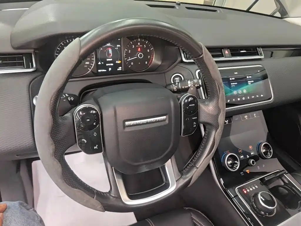 Land Rover Range Rover Velar 2018 — фото 10
