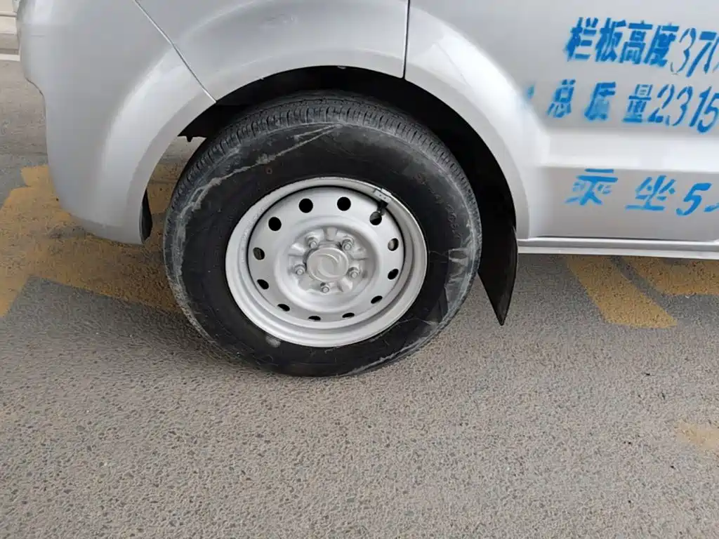 Dongfeng Xiaokang C32 2020 — фото 23