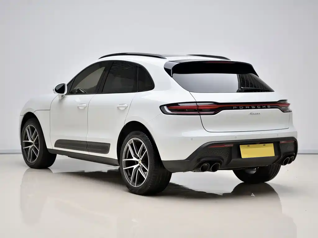 Porsche Macan 2023 — фото 4