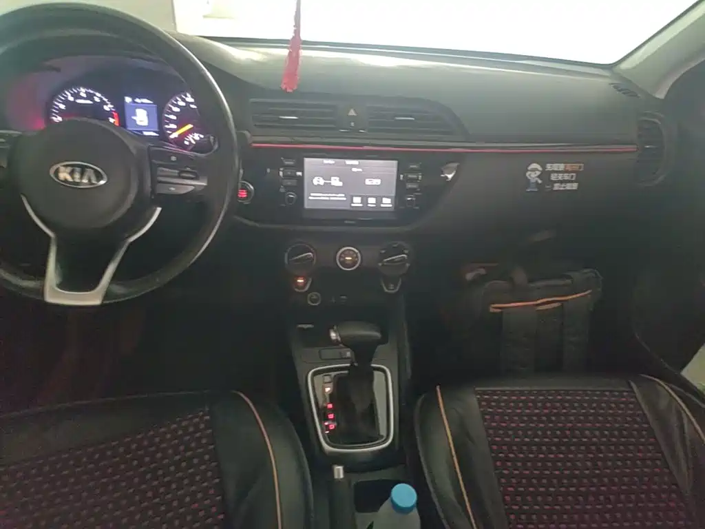 Kia KX CROSS 2020 — фото 13