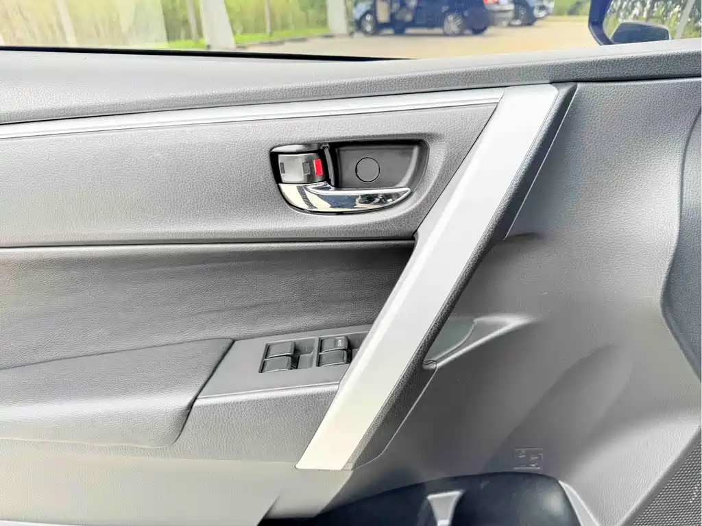 Toyota Levin 2018 — фото 10