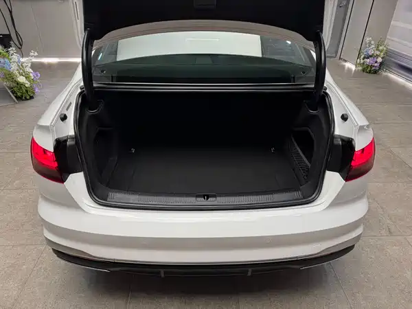 Audi A4L 2022