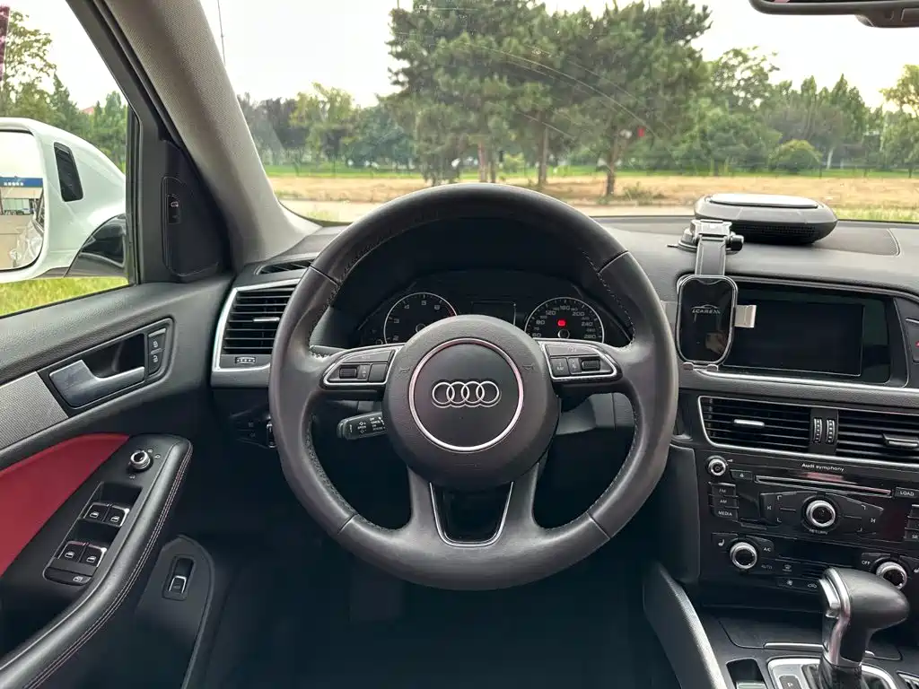 Audi Q5 2018 — фото 21