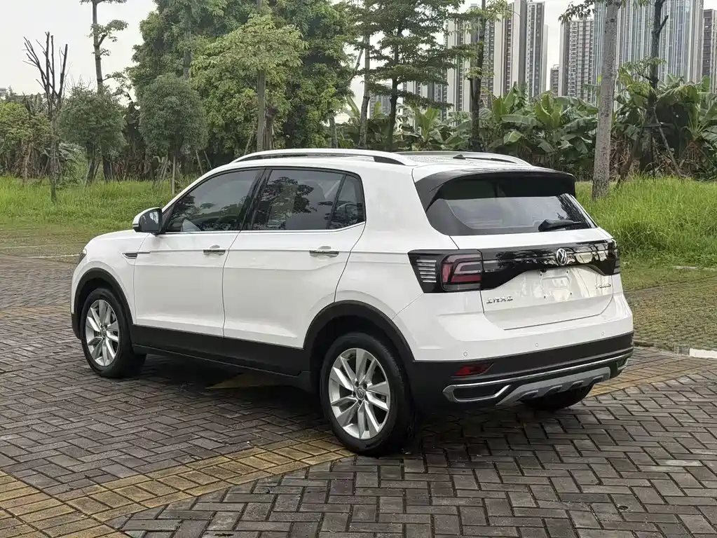 Volkswagen T-Cross 2020 — фото 16