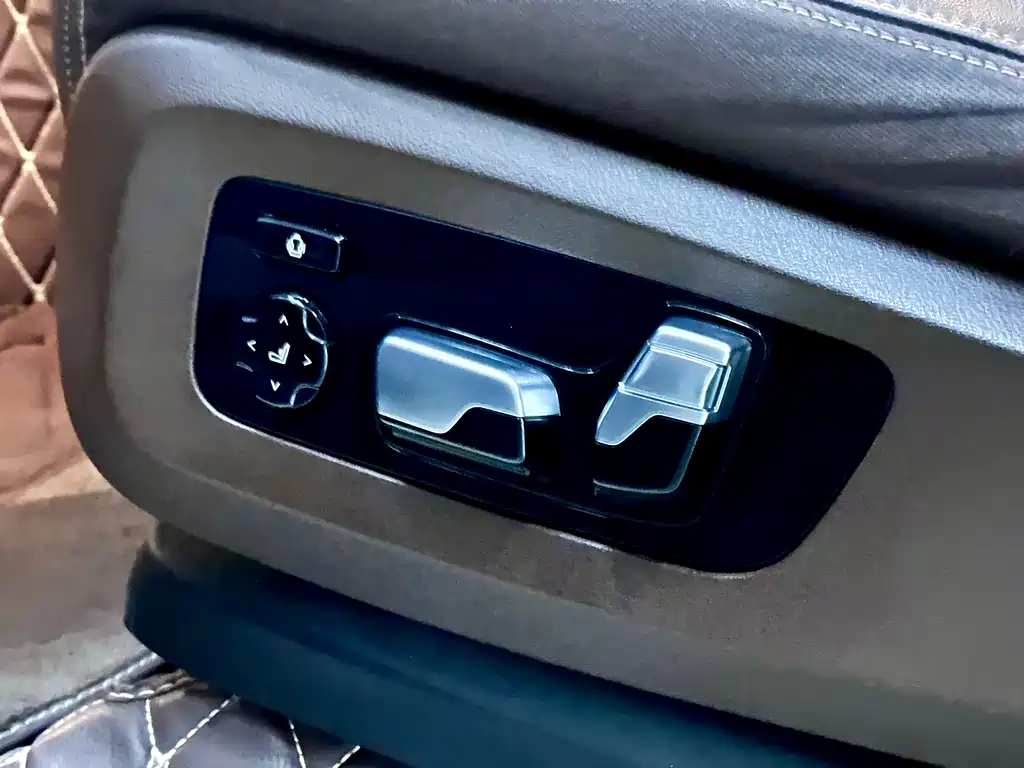 BMW X5 2023 — фото 16