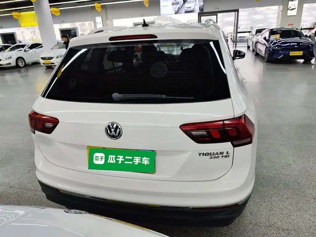 Volkswagen Tiguan L 2018 — фото 6