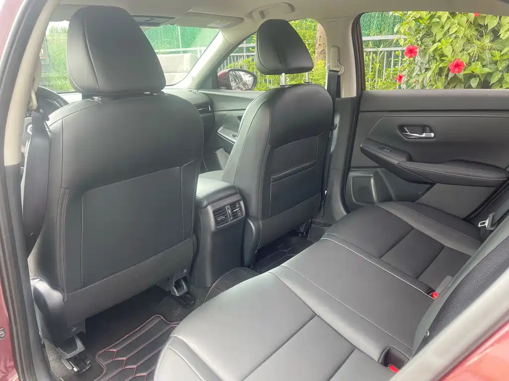 Nissan Sylphy 2020 — фото 16