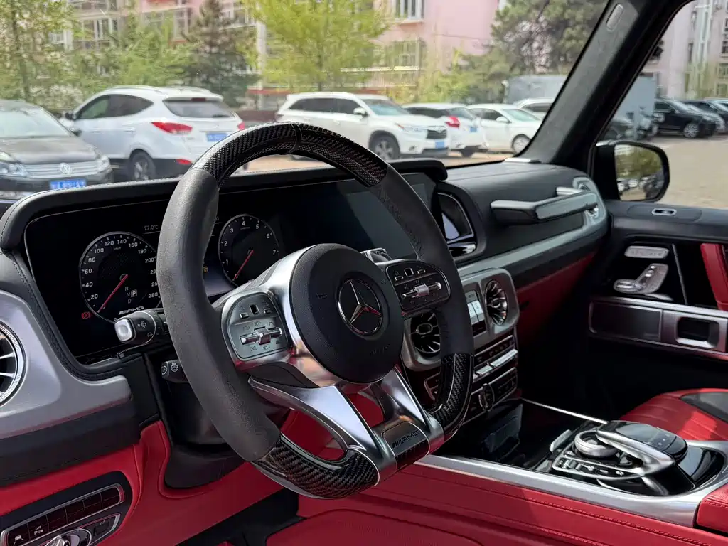 Mercedes-Benz G-Class AMG 2021 — фото 11