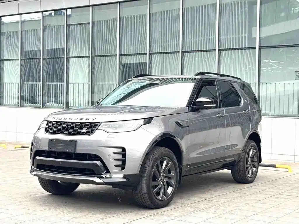Land Rover Discovery 2022 — фото 1