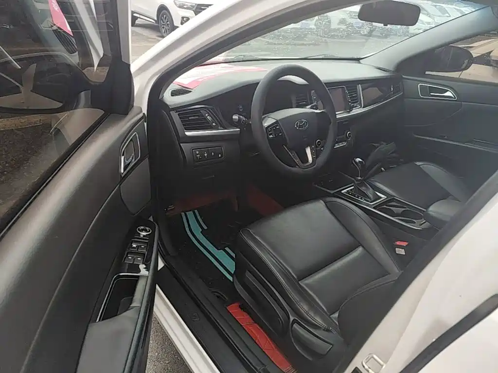 Hyundai Mistra 2018 — фото 16