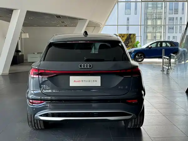 Audi Q6L E-Tron 2025