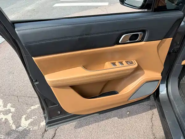 Li Auto ONE 2020