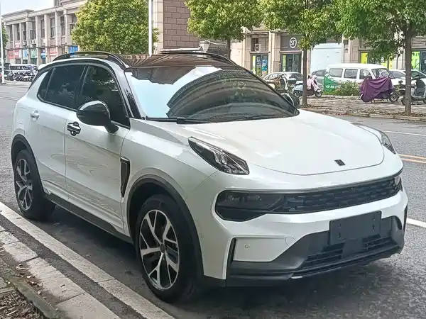 Lynk & Co 01 2021