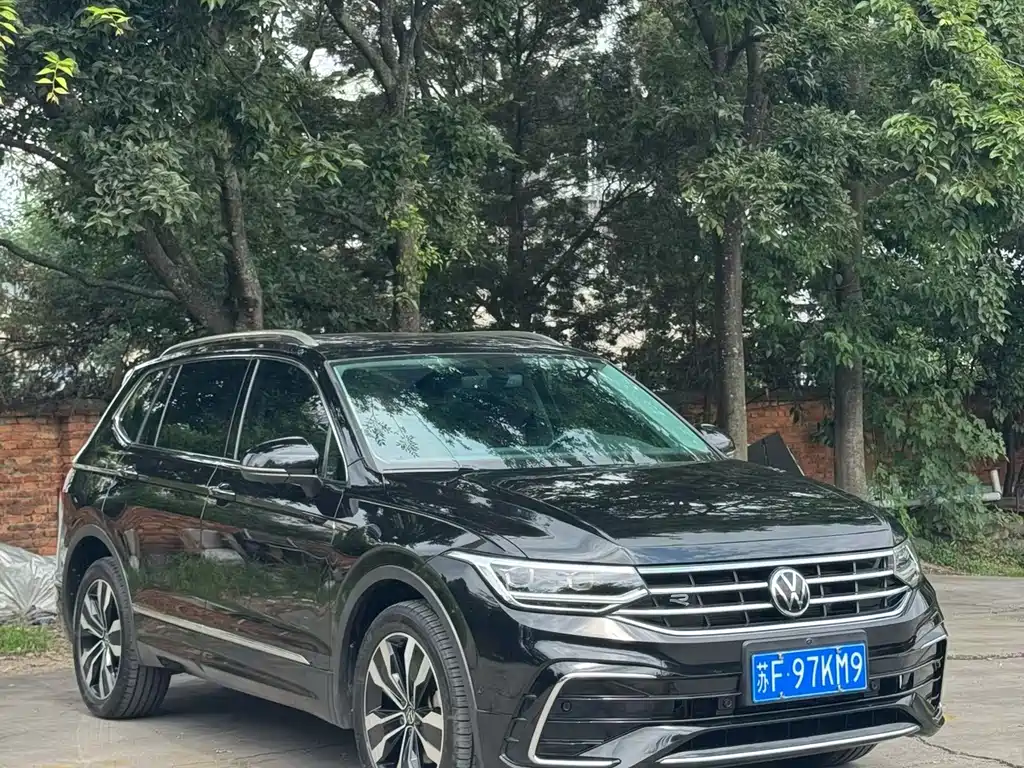 Volkswagen Tiguan L 2021 — фото 2