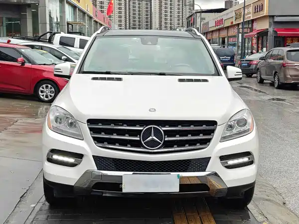 Mercedes-Benz M-Class 2014