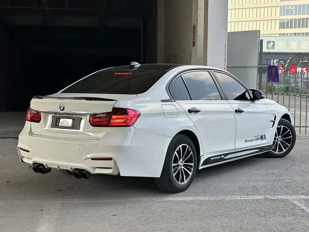 BMW 3 Series 2015