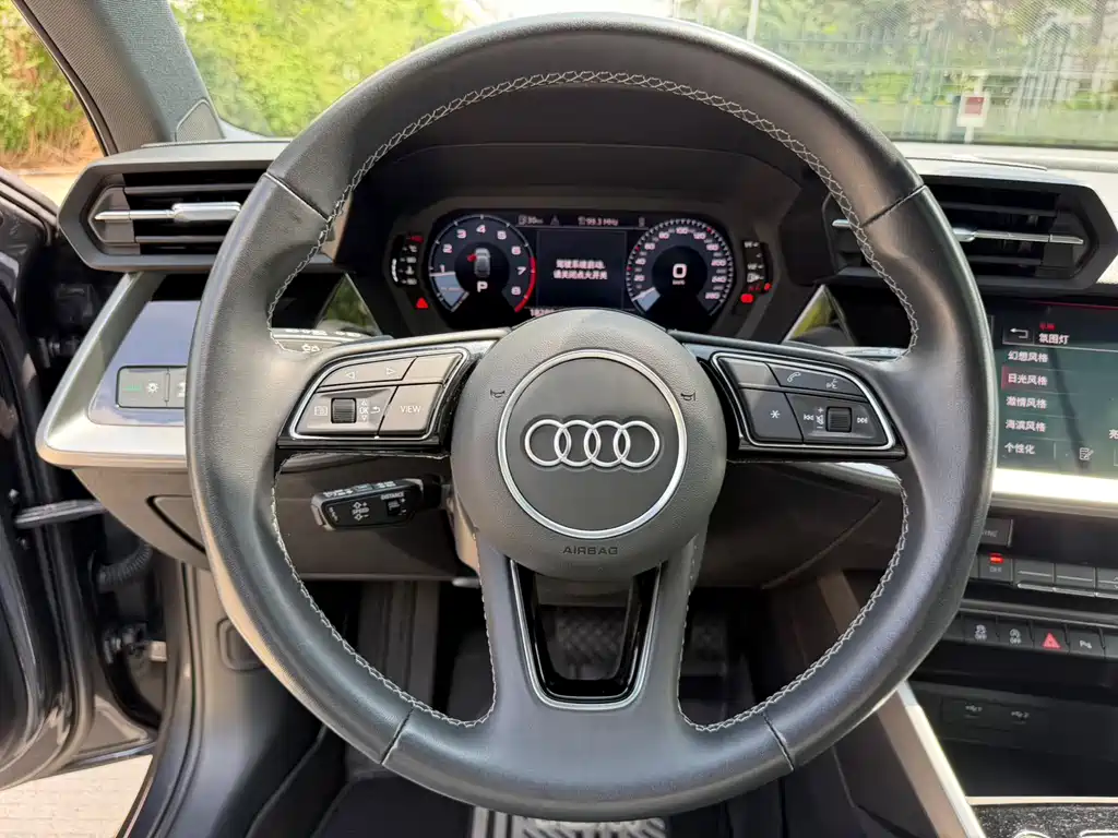 Audi A3 2023 — фото 20