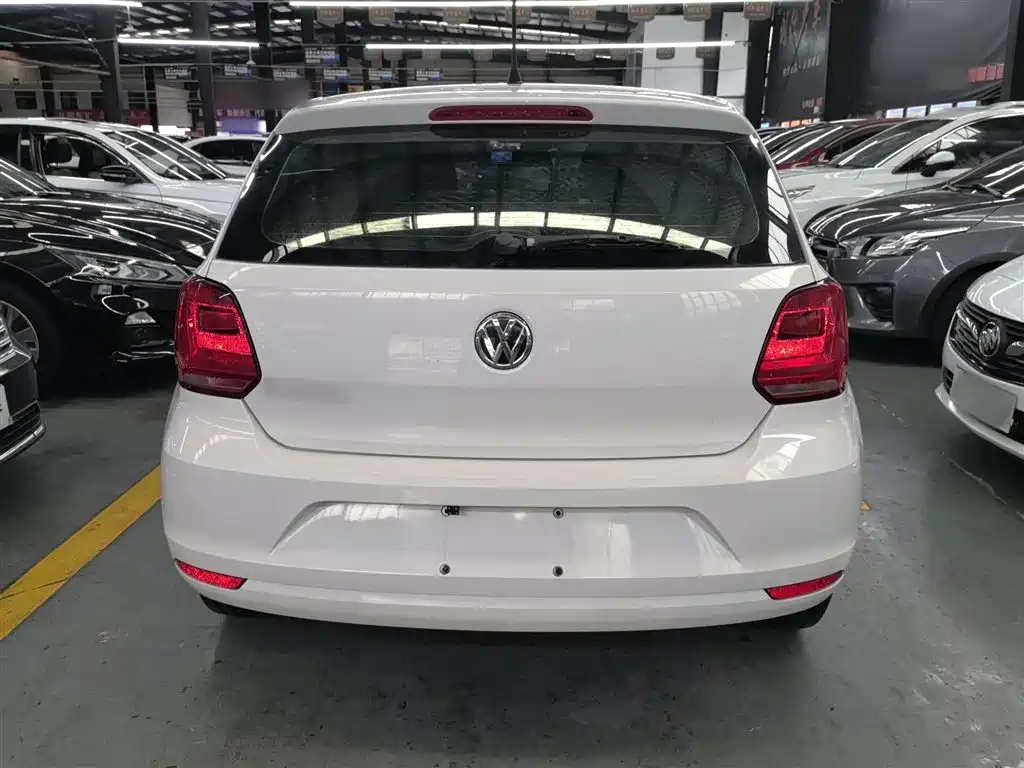Volkswagen Polo 2018 — фото 6