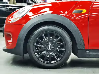 MINI MINI 2018