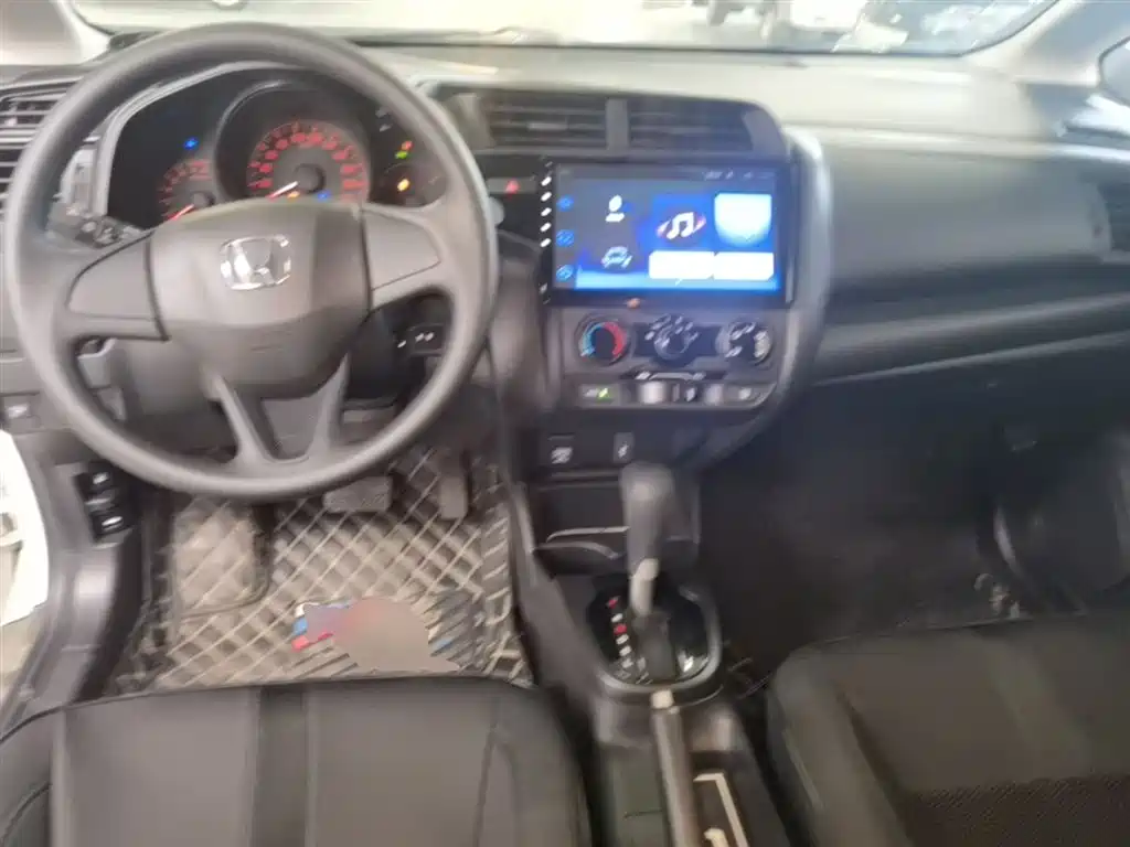 Honda Fit 2019 — фото 10