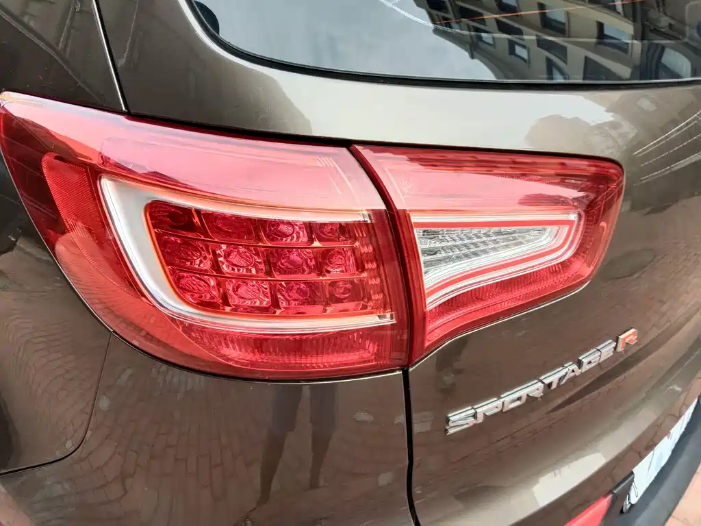Kia Sportage 2013 — фото 11
