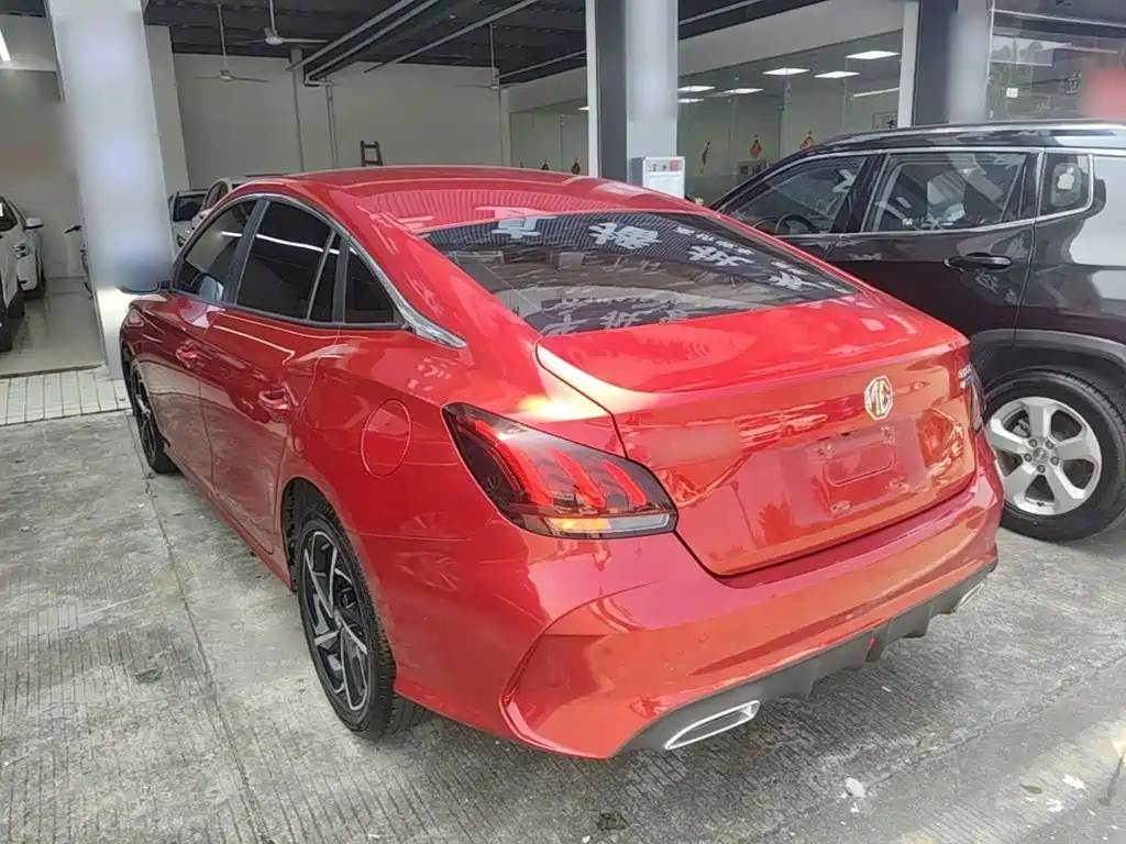 MG MG5 2021