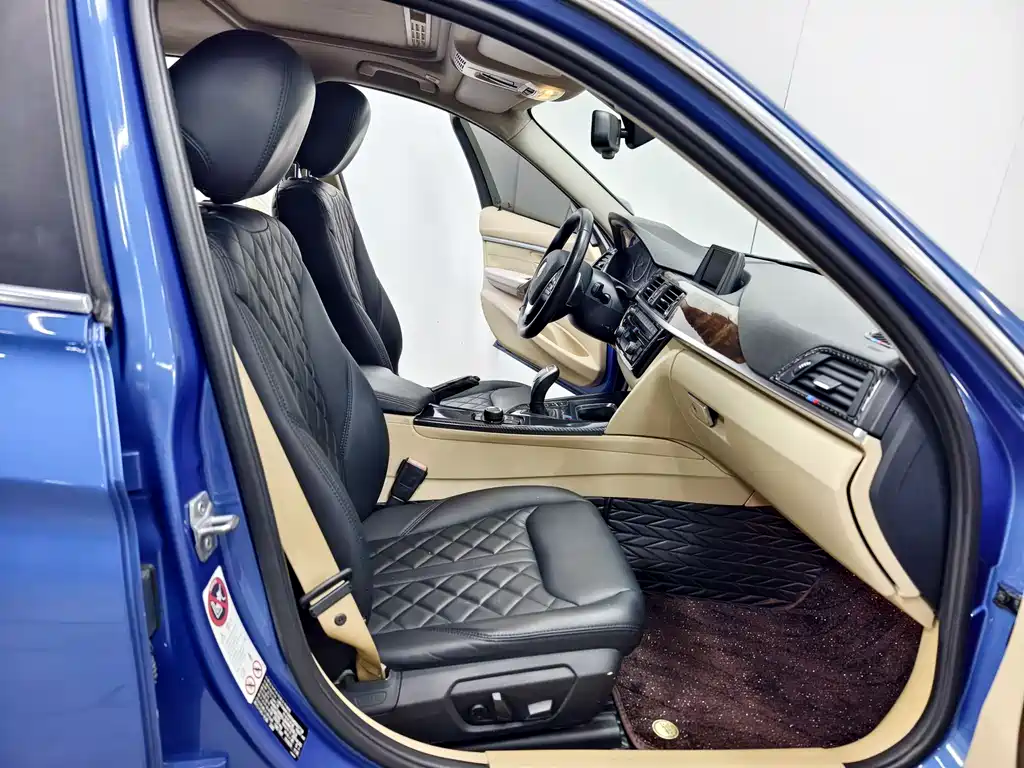 BMW 3 Series 2015 — фото 14