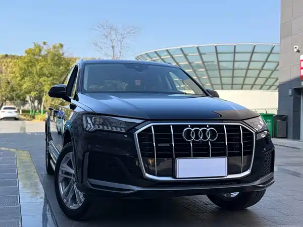 Audi Q7 2021