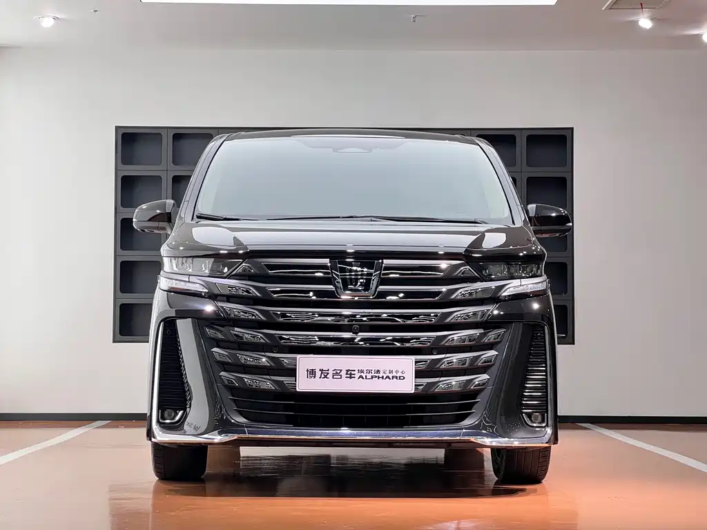 Toyota Vellfire 2024 — фото 2