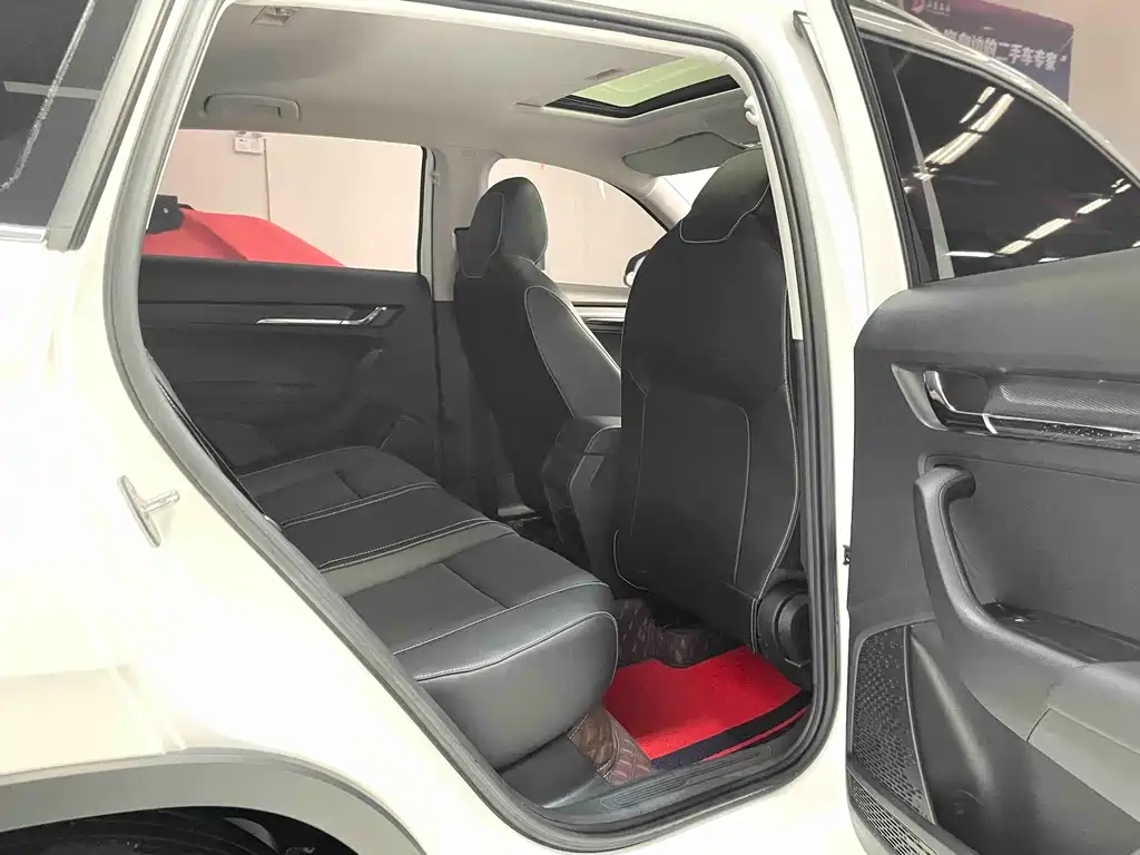 Skoda Kamiq 2021 — фото 10