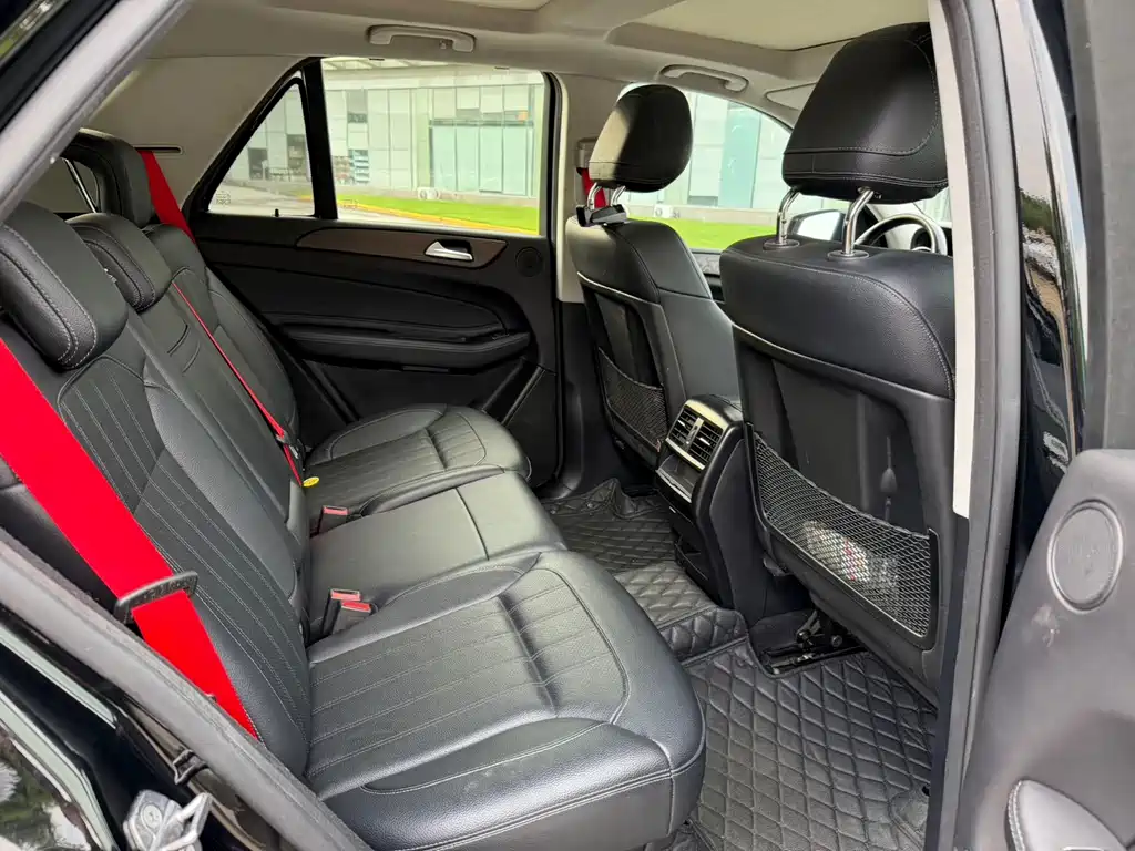 Mercedes-Benz GLE 2019 — фото 11