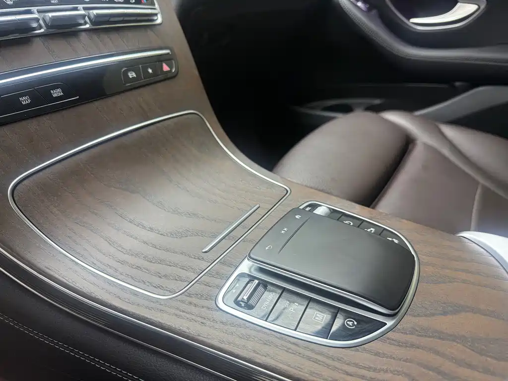 Mercedes-Benz GLC 2021 — фото 13