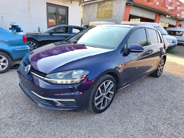 Volkswagen Golf 2020
