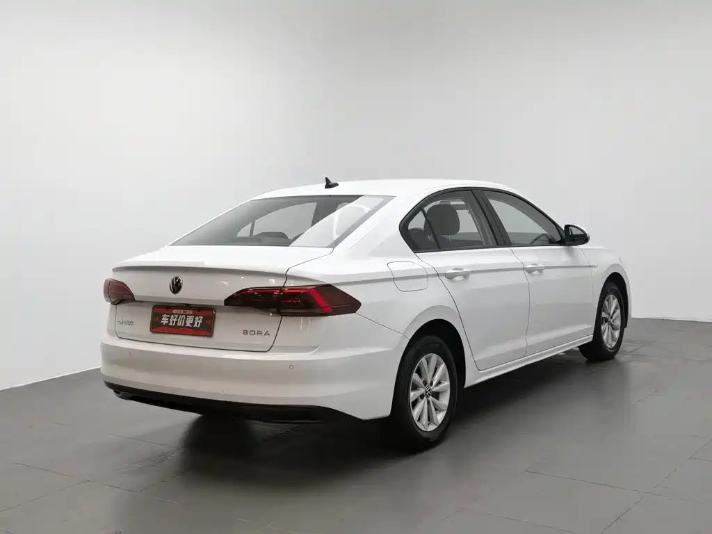 Volkswagen Bora 2023