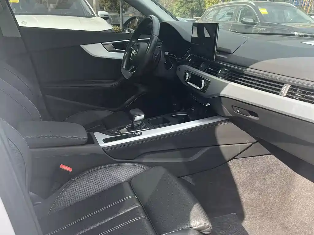 Audi A4L 2022