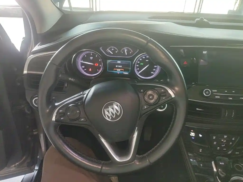 Buick Envision Plus 2020 — фото 11