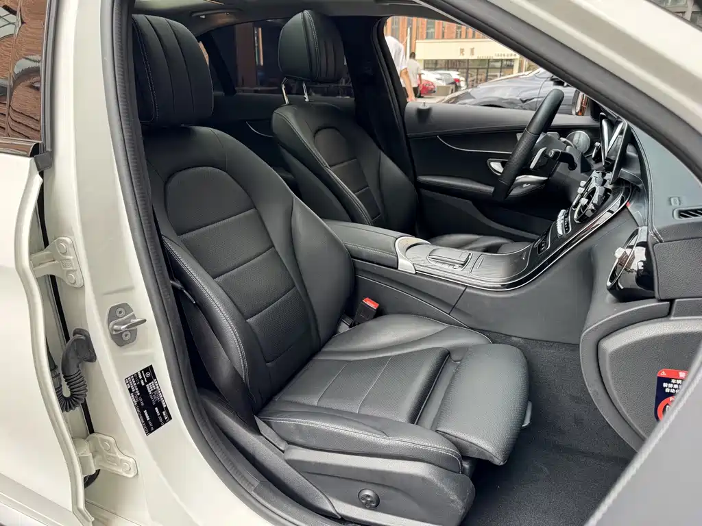 Mercedes-Benz C-Class 2021 — фото 21