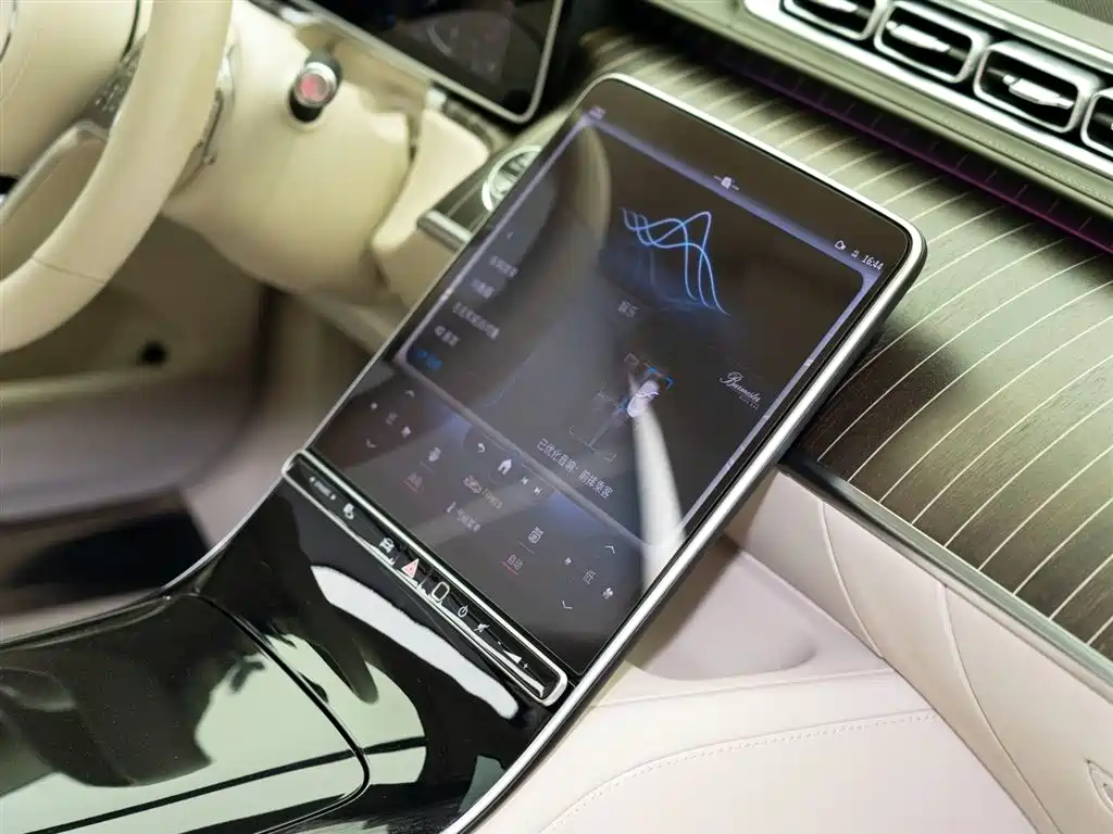Mercedes-Benz S-Class 2023 — фото 21