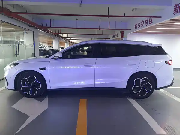 BYD Seal 06 DM-i Travel Edition 2025