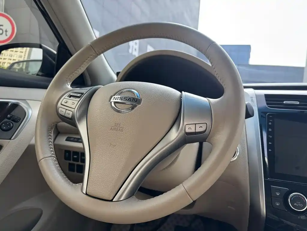 Nissan Teana 2015 — фото 9
