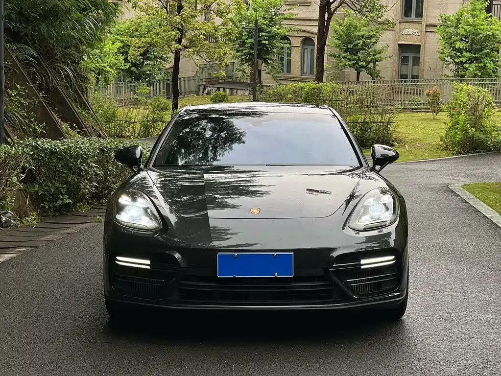 Porsche Panamera 2017 — фото 3