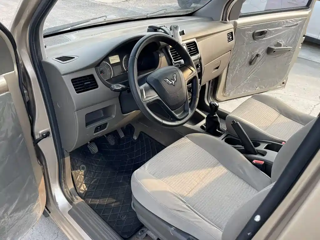Wuling Rongguang V 2019